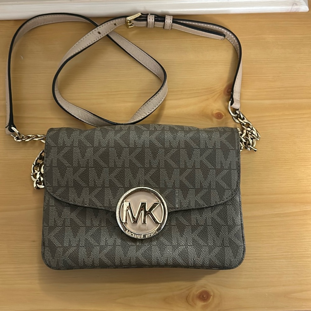 Michael Kors purse